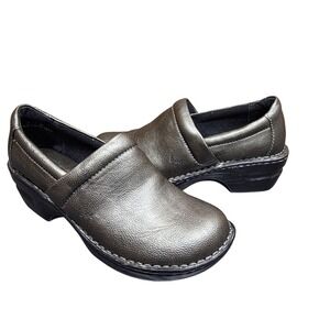 B.o.c Born Concepts Shoes Women 8 Green Leather Slip On Clogs Comfort Work Nurse